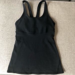 Lulu lemon tank size 2